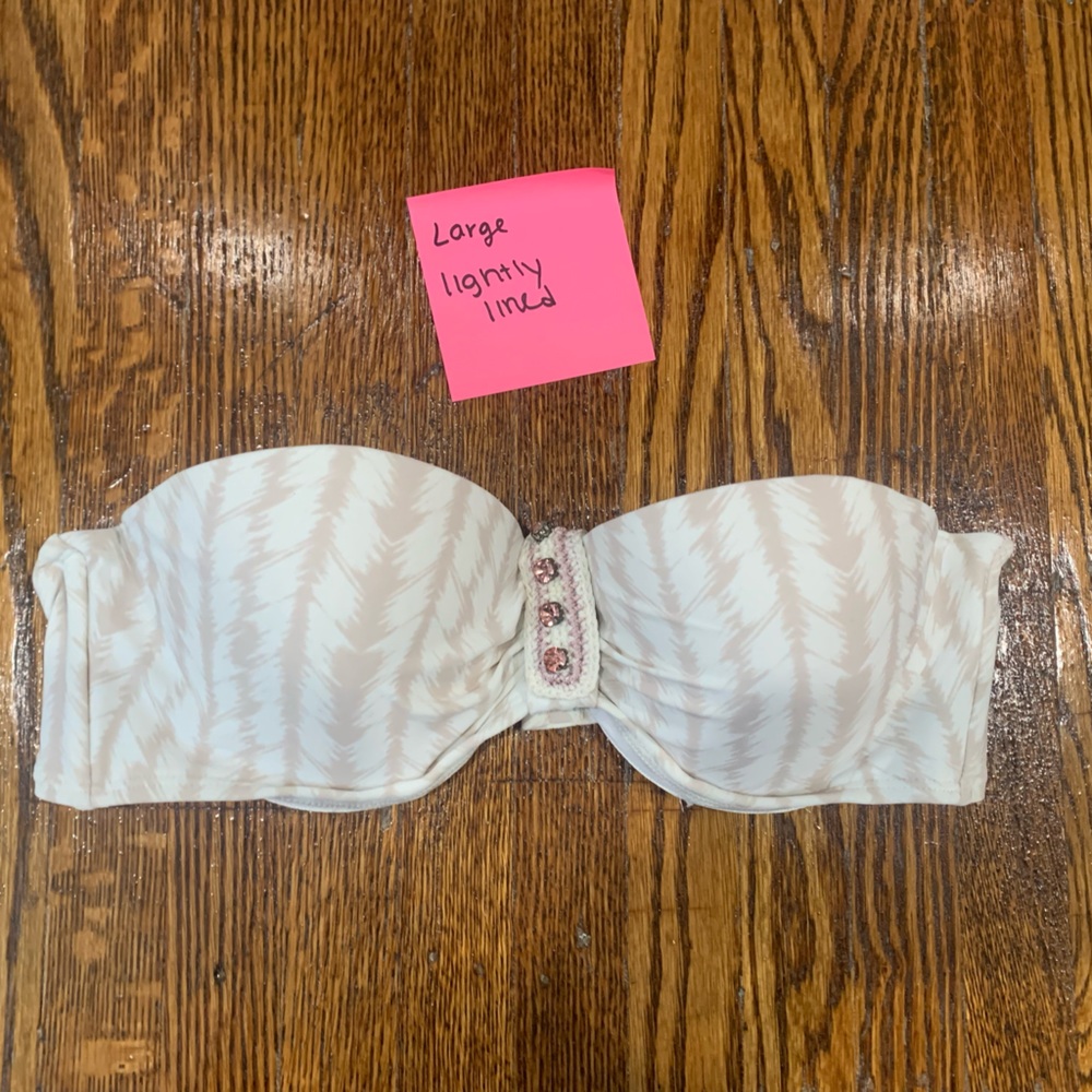 Strapless bikini top